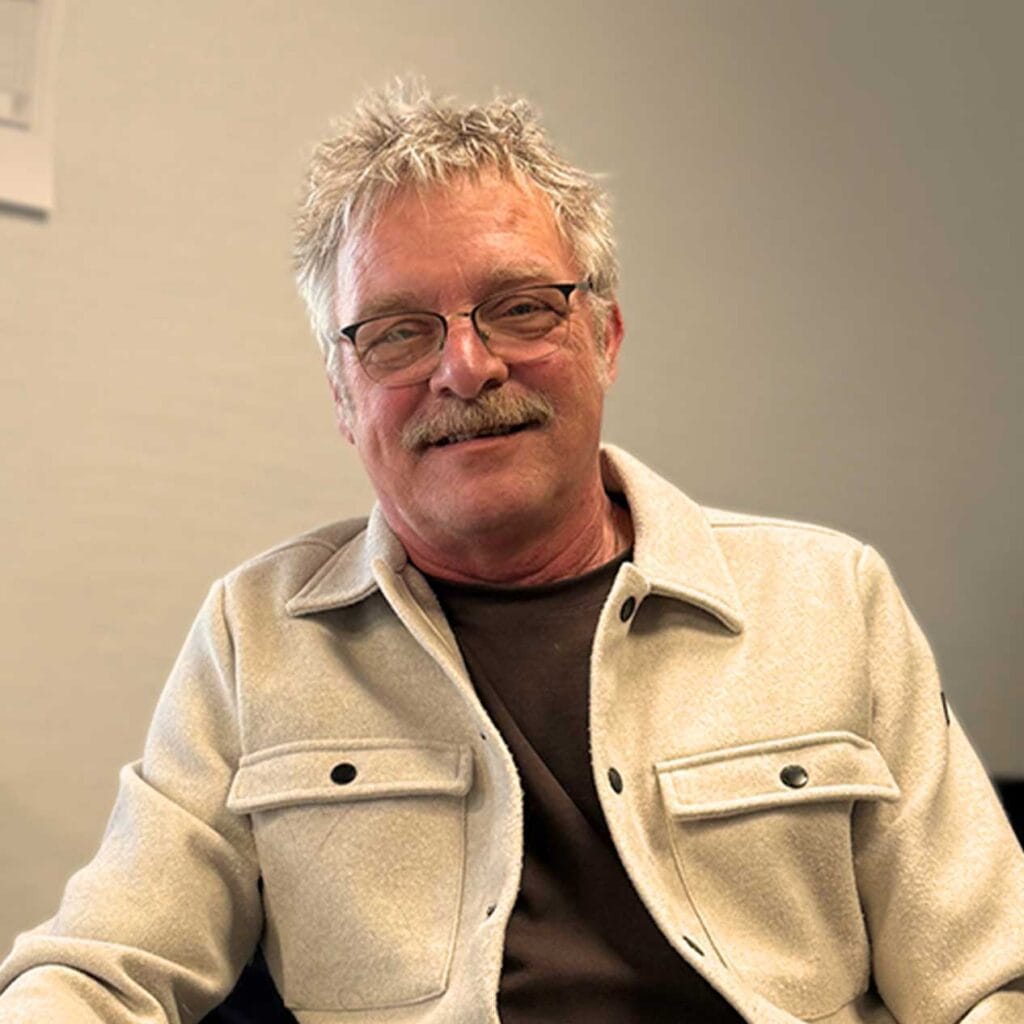 Medewerker Marinus vd Ploeg